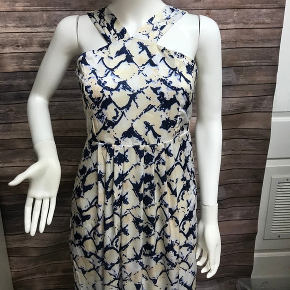 Geo Striped Print Cutout Maxi Dress - Picture 3 of 8